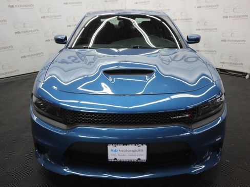 Used 2022 Dodge Charger GT image 9