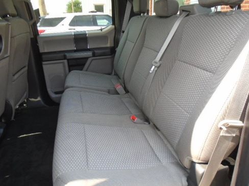 Used 2018 Ford F150 XLT AWD/4WD image 4