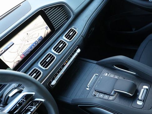 New 2026 Mercedes-Benz GLE 53 AMG 4MATIC image 22