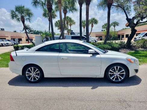 Used 2013 Volvo C70 T5 FWD image 8