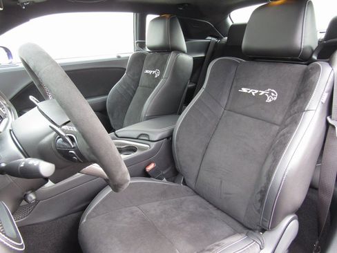 Used 2023 Dodge Challenger SRT Hellcat image 10