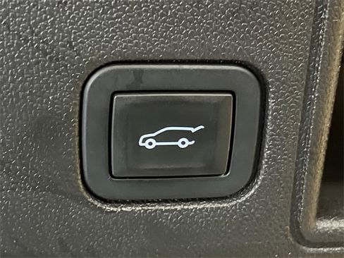 Used 2019 GMC Terrain SLT w/ Preferred Package image 6