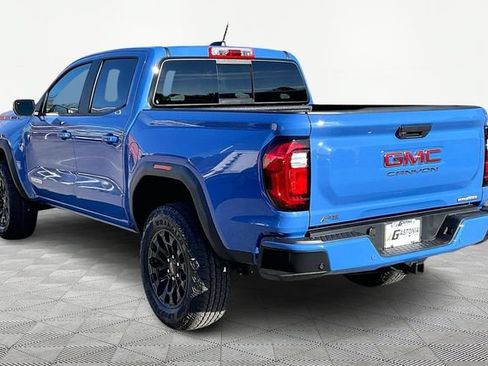 New 2026 GMC Canyon Elevation RWD image 4