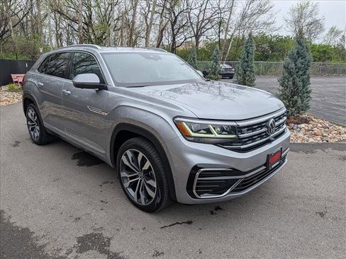 Used 2023 Volkswagen Atlas Cross Sport SEL Premium R-Line image 7