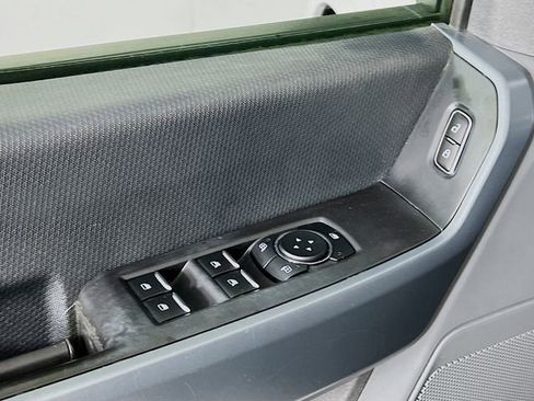 Used 2023 Ford F150 XLT image 9