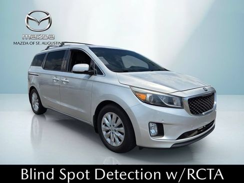 Used 2017 Kia Sedona EX FWD image 16