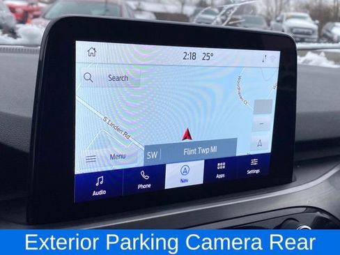 Used 2021 Ford Escape Titanium image 12