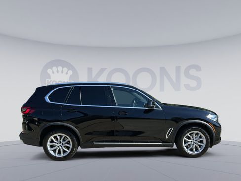 Used 2023 BMW X5 xDrive40i w/ Luxury Seating Package AWD/4WD image 17