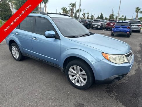 Used 2011 Subaru Forester 2.5X Premium AWD/4WD image 4