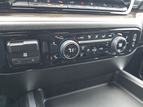 Used 2025 Chevrolet Silverado 2500 LT w/ Trail Boss Package image 25