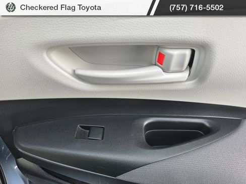 Used 2023 Toyota Corolla LE image 49