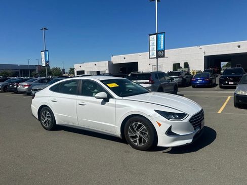 Used 2021 Hyundai Sonata Blue FWD image 2