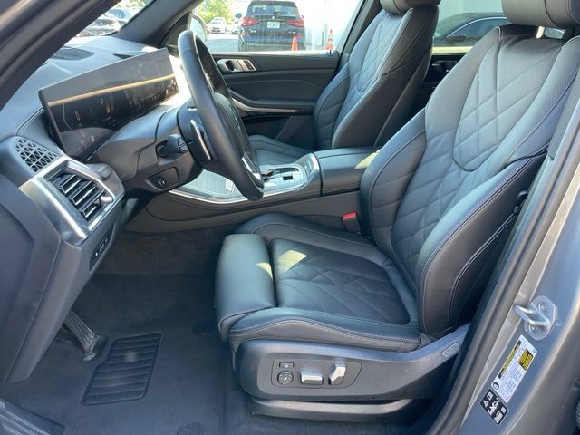 Used 2026 BMW X5 xDrive40i w/ Premium Package AWD/4WD image 6