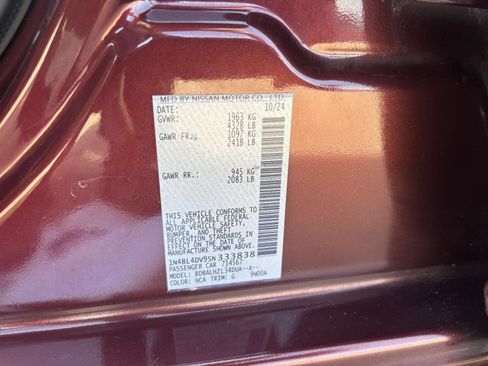 Used 2025 Nissan Altima 2.5 SV FWD image 28