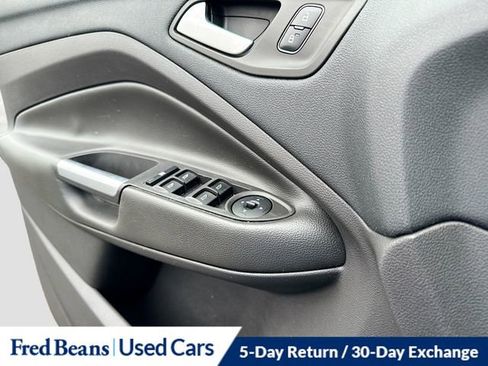 Used 2018 Ford Escape SE AWD/4WD image 19