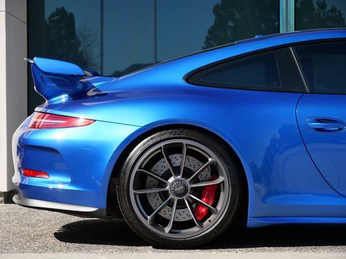 Used 2015 Porsche 911 GT3 image 9