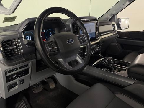 Used 2023 Ford F150 Lariat w/ Trailer Tow Package AWD/4WD image 20
