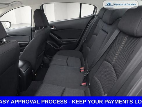 Used 2018 MAZDA MAZDA3 Sport w/ Preferred Equipment Package FWD image 16