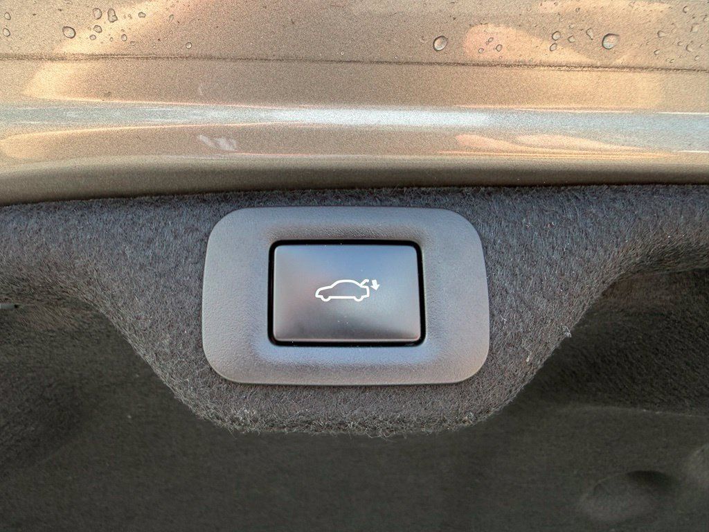 Used 2021 Lexus ES 350 w/ Premium Package FWD image 18