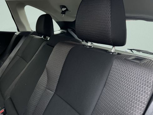 Used 2024 Subaru Outback Premium image 29