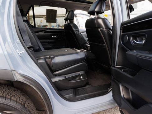 Used 2024 Honda Pilot Touring image 52