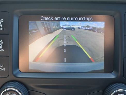 Used 2018 Jeep Compass Latitude w/ Cold Weather Group AWD/4WD image 6