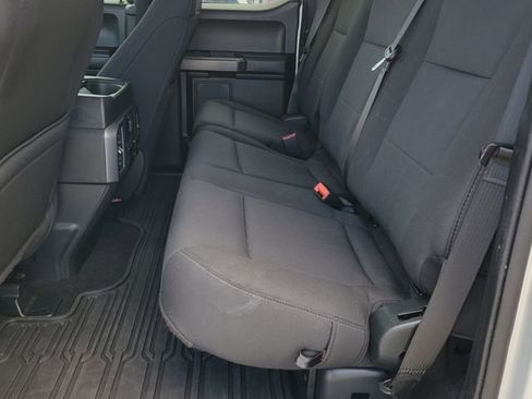 Used 2019 Ford F150 XLT w/ Equipment Group 302A Luxury AWD/4WD image 11