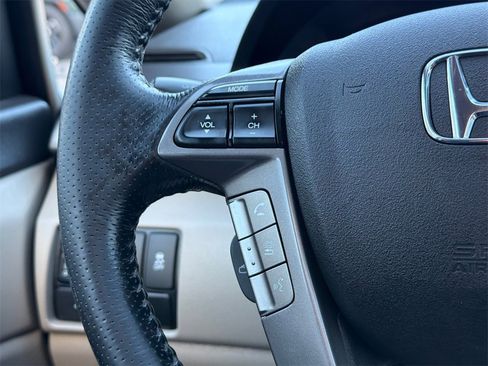 Used 2015 Honda Odyssey EX-L image 24