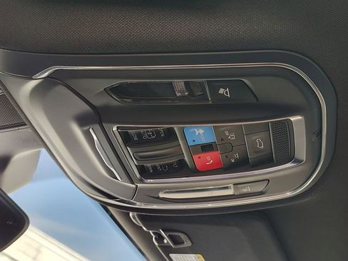 New 2025 Jeep Grand Cherokee L Laredo w/ Luxury Tech Group I image 27