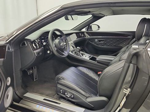 Used 2020 Bentley Continental GT image 15