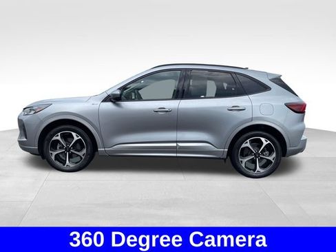 Used 2023 Ford Escape ST-Line Select w/ Tech Pack #2 AWD/4WD image 2