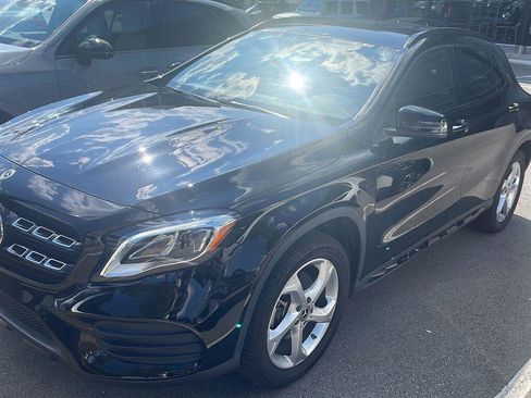 Used 2020 Mercedes-Benz GLA 250 image 1