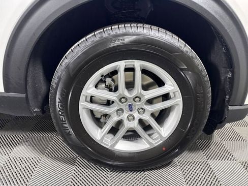 New 2026 Ford Explorer Active AWD/4WD image 11
