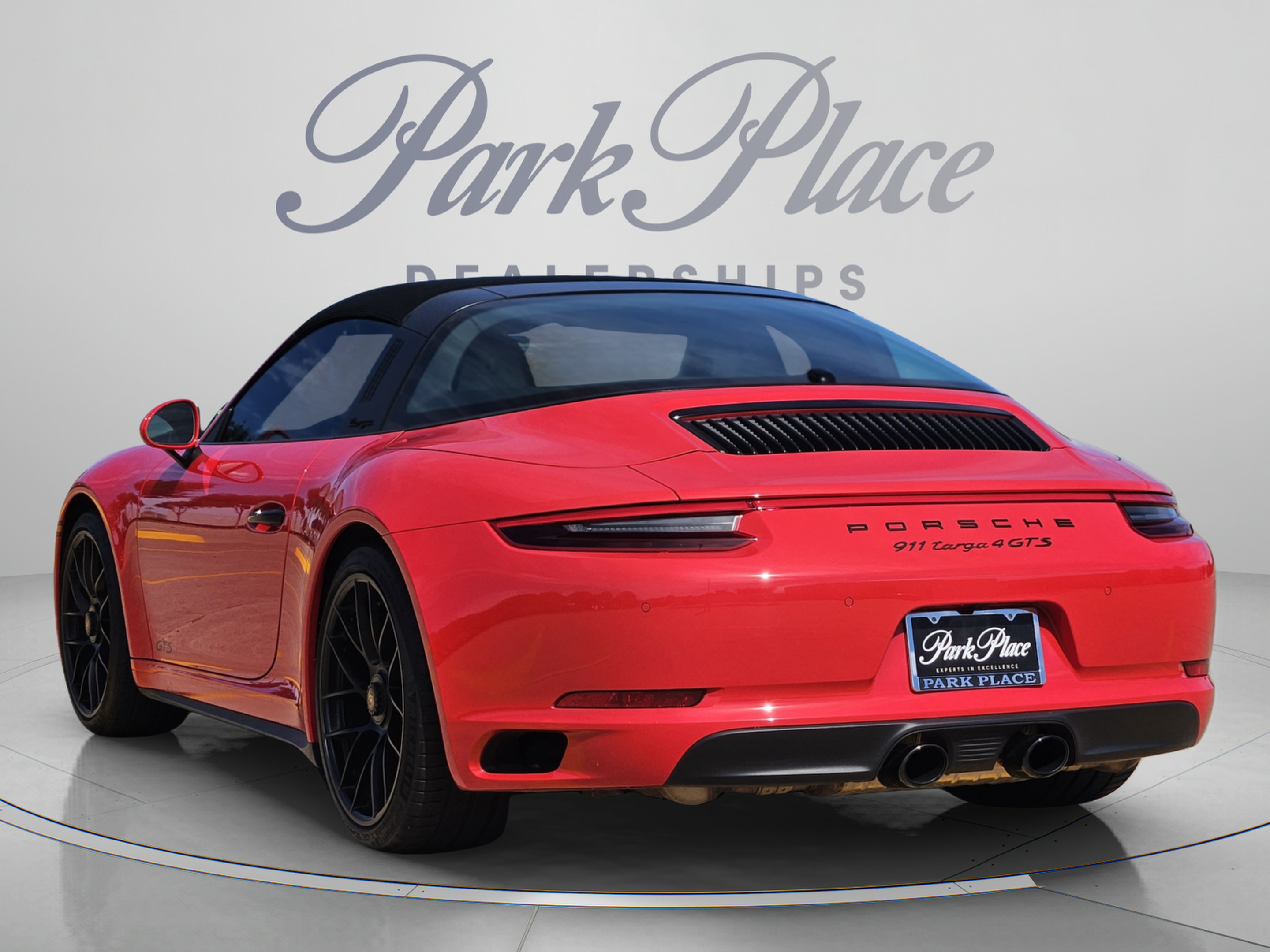 Used 2019 Porsche 911 Targa 4 GTS AWD/4WD image 3