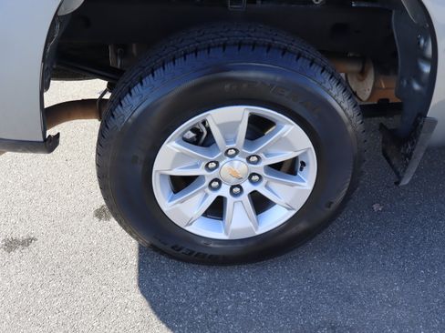 Certified 2025 Chevrolet Silverado 1500 LT image 36