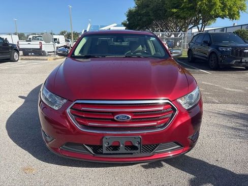 Used 2013 Ford Taurus Limited image 2