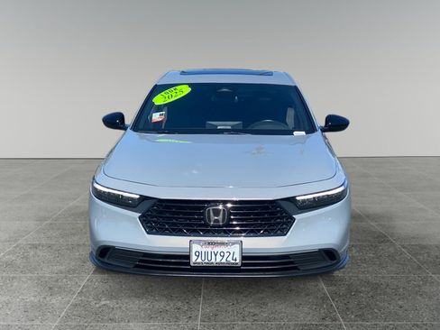 Used 2025 Honda Accord Sport image 8