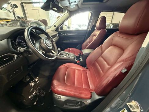 Used 2023 MAZDA CX-5 Carbon Edition image 10