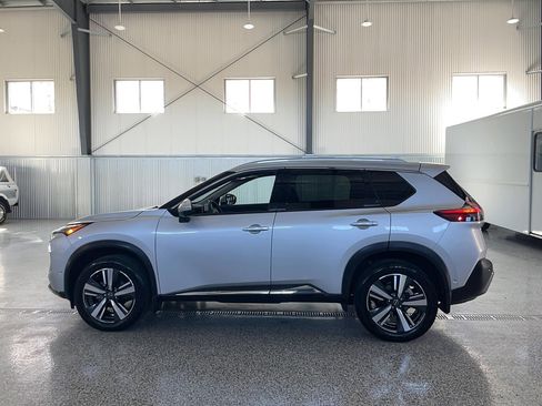 Used 2023 Nissan Rogue SL w/ SL Premium Package AWD/4WD image 4