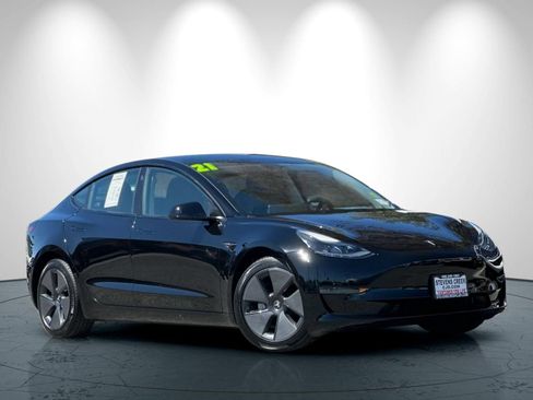 Used 2021 Tesla Model 3 Long Range AWD/4WD image 2
