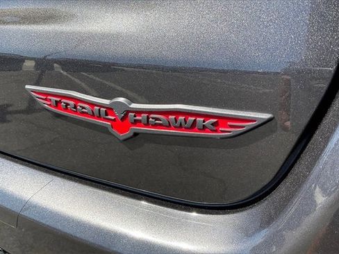 Used 2023 Jeep Compass Trailhawk w/ Trailhawk Convenience Group image 30