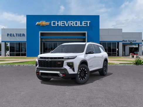 New 2026 Chevrolet Traverse Z71 w/ Driver Confidence Package AWD/4WD image 8