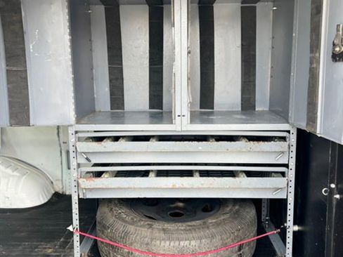 Used 2009 Chevrolet Express 1500 RWD 1500 135 image 27