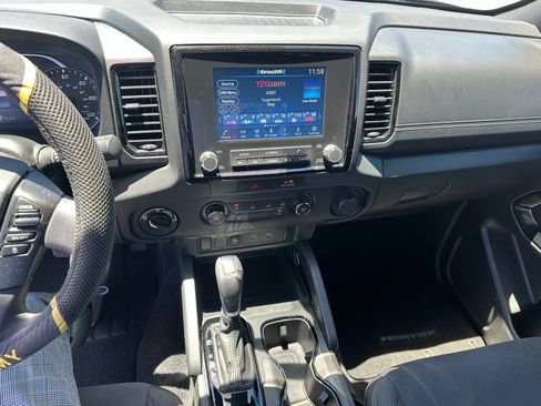 Used 2023 Nissan Frontier SV w/ Midnight Edition Package AWD/4WD image 7