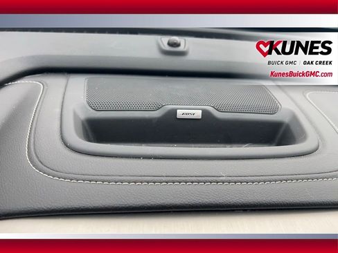 Used 2021 GMC Canyon Denali image 27