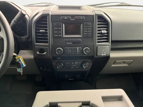 Used 2016 Ford F150 XL w/ Equipment Group 101A Mid image 11