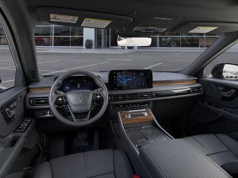 New 2026 Lincoln Aviator Reserve image 9