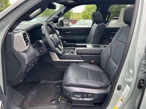 New 2026 Toyota Tundra Limited AWD/4WD image 22