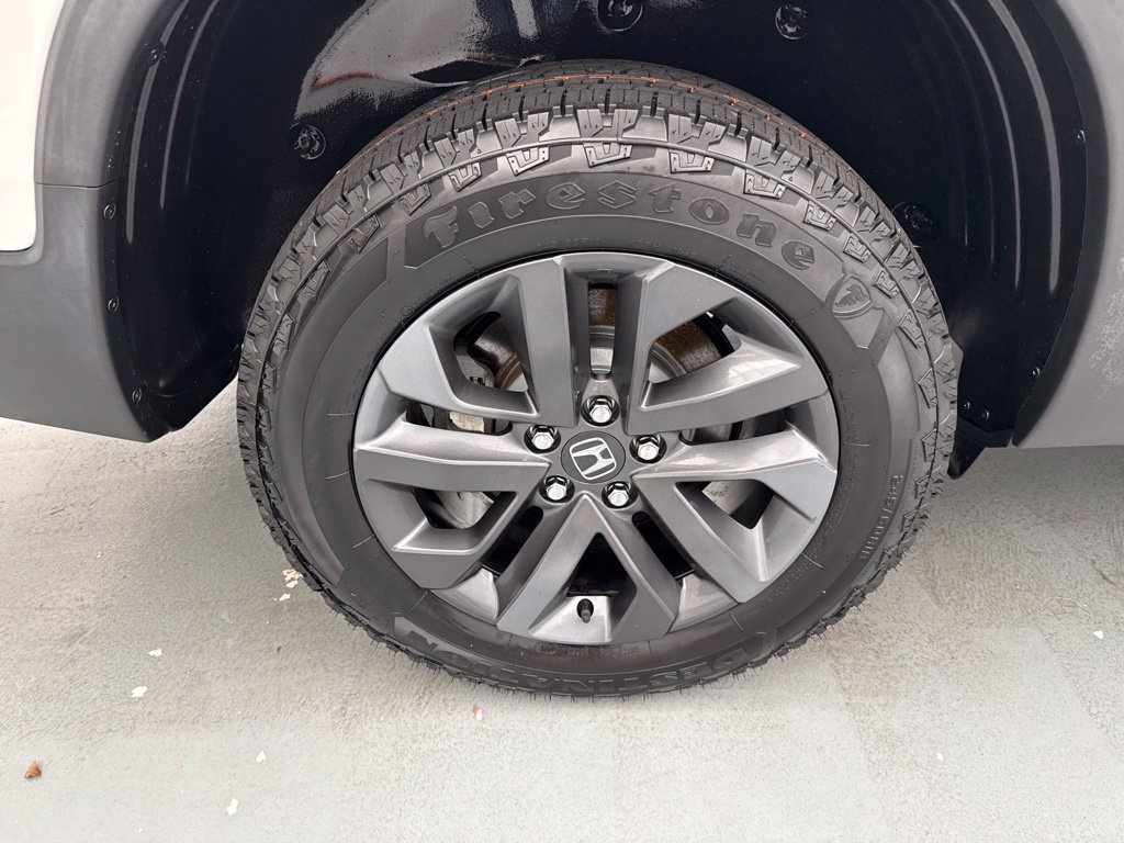 Used 2023 Honda Ridgeline Sport image 9