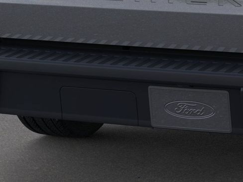 New 2026 Ford Maverick XL FWD image 24
